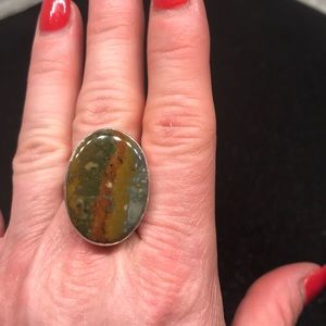 Fun Oval Jasper stone ring